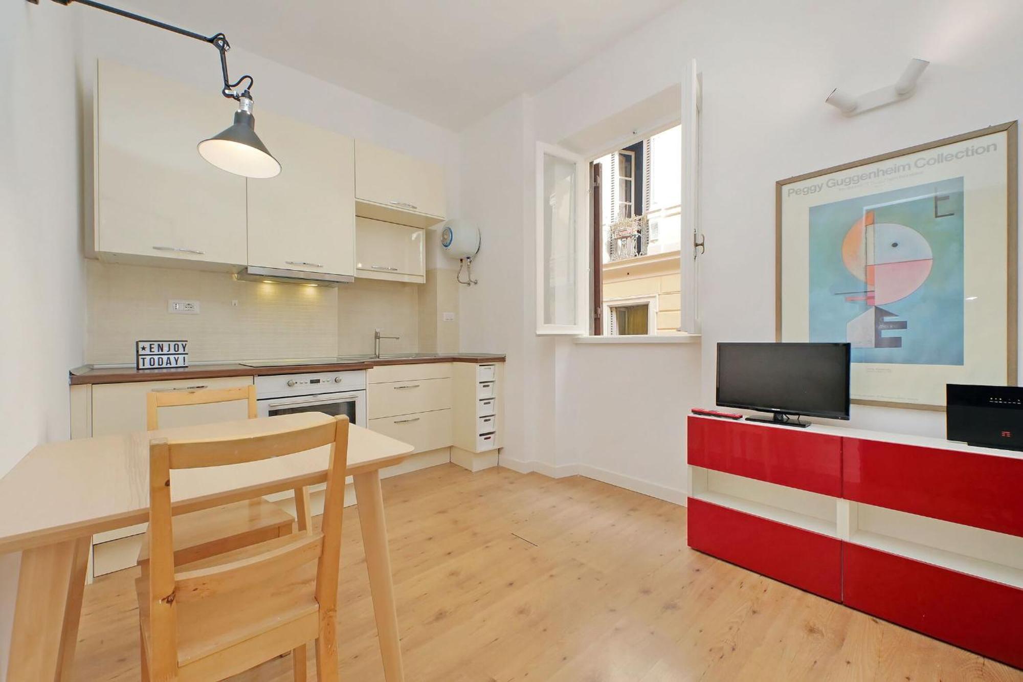 Apartment Caprareccia In Monti By Halldis Rom