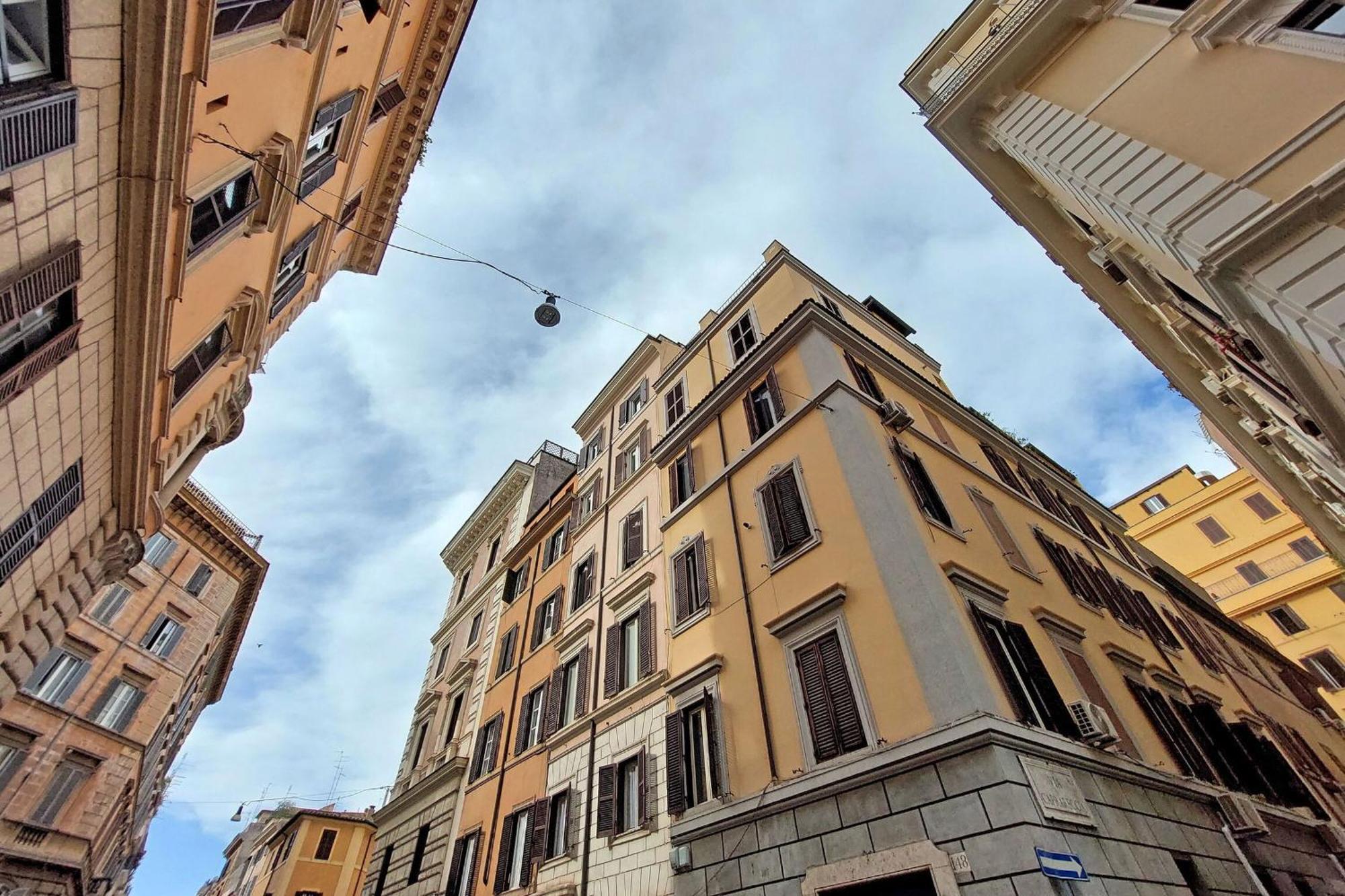 Caprareccia In Monti By Halldis *