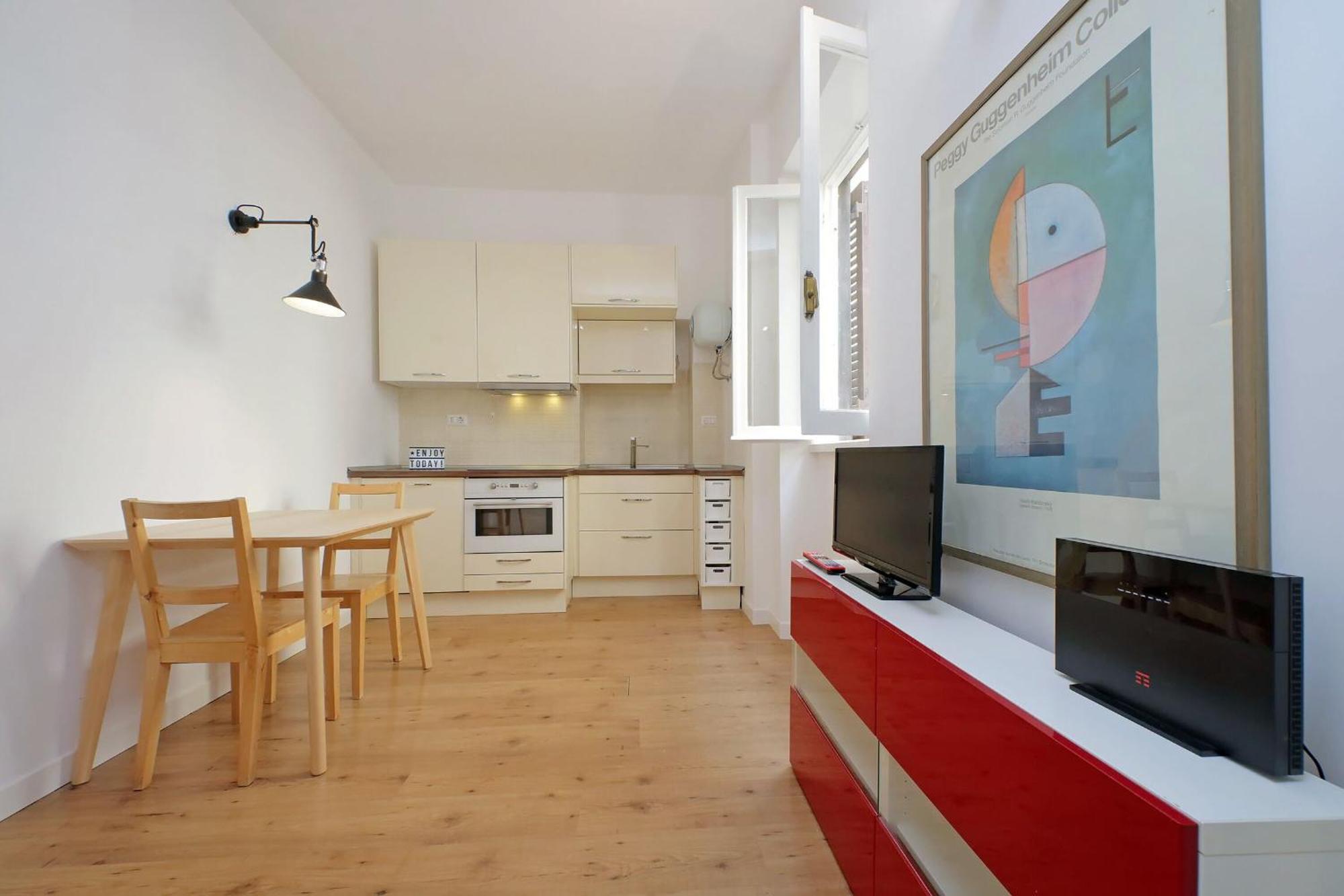 Caprareccia In Monti By Halldis Apartment
